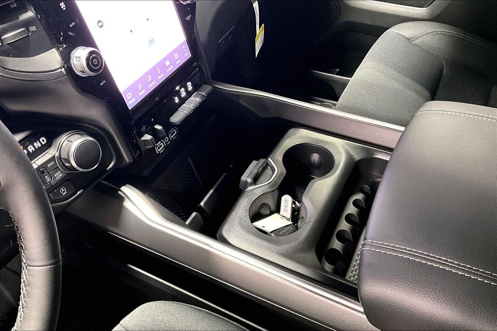 2026 RAM Ram 1500 RAM 1500 LONE STAR CREW CAB 4X4 5'7' BOX