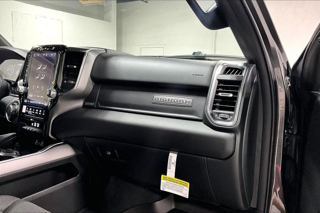 2026 RAM 1500 Big Horn Crew Cab 4x4 5'7' Box