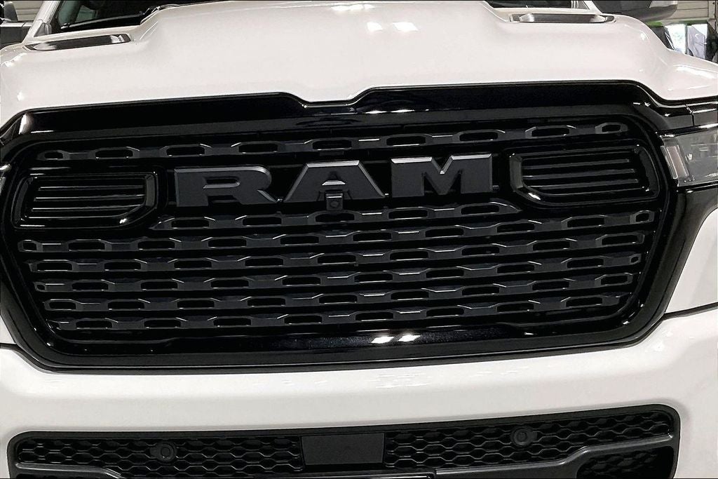 2026 RAM 1500 Big Horn Crew Cab 4x4 5'7' Box