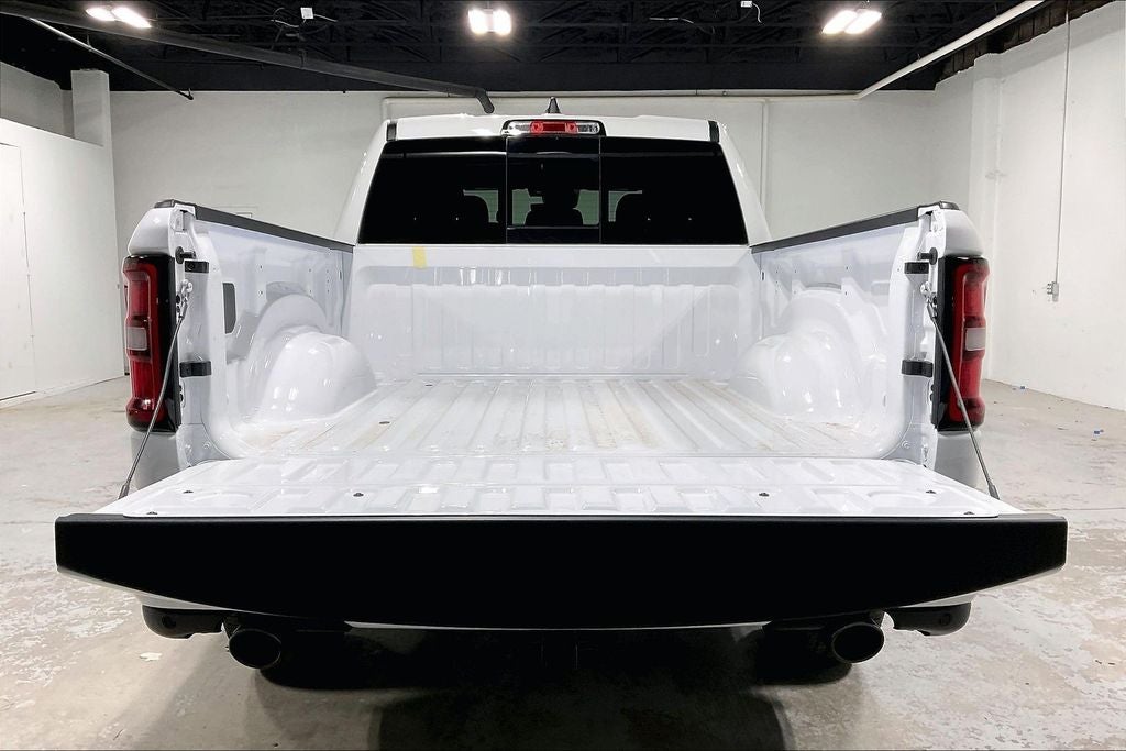 2026 RAM 1500 Big Horn Crew Cab 4x4 5'7' Box