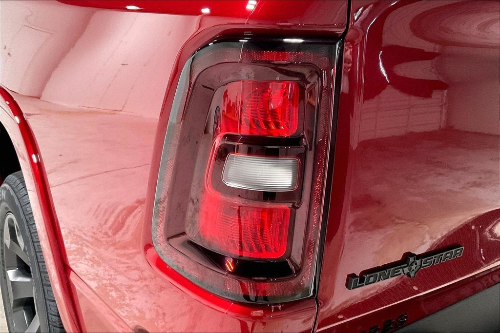 2027 RAM Ram 1500 RAM 1500 LONE STAR CREW CAB 4X4 5'7' BOX