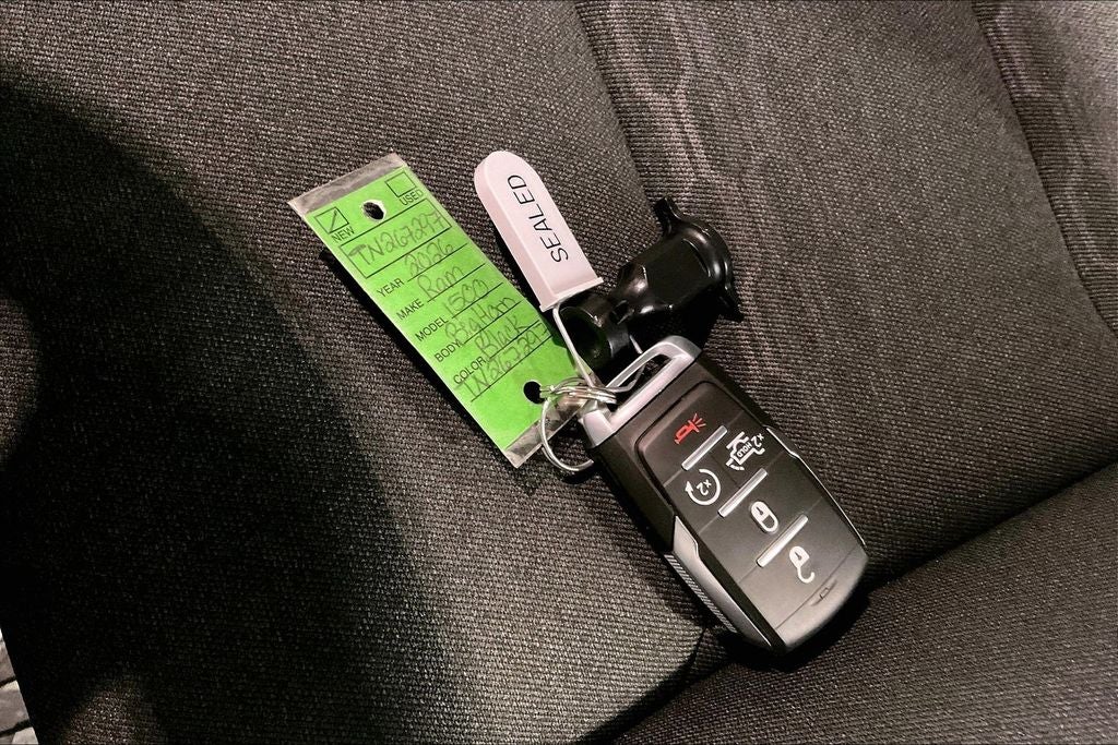 2026 RAM Ram 1500 RAM 1500 LONE STAR CREW CAB 4X4 5'7' BOX