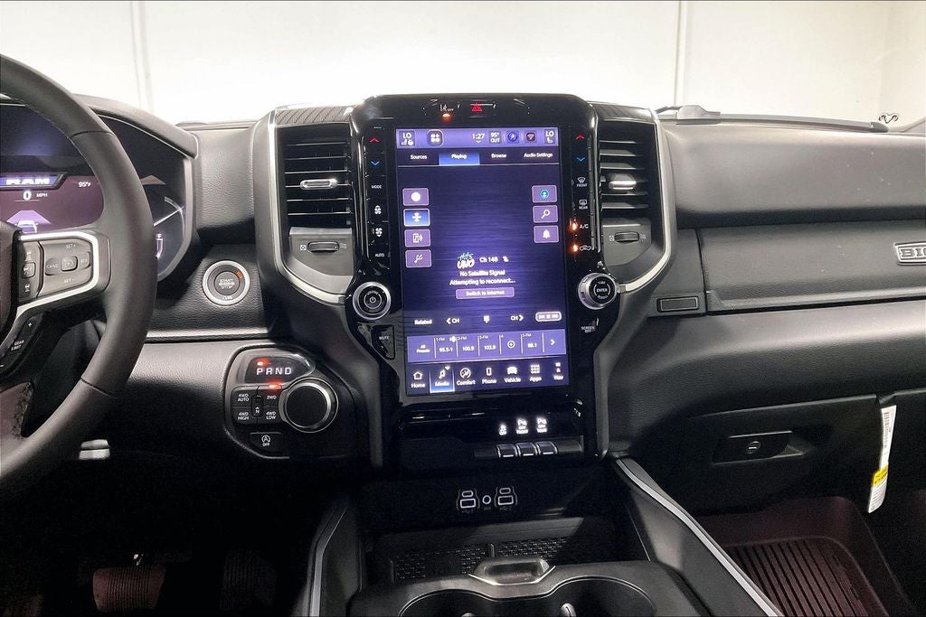 2026 RAM 1500 Big Horn Crew Cab 4x4 5'7' Box