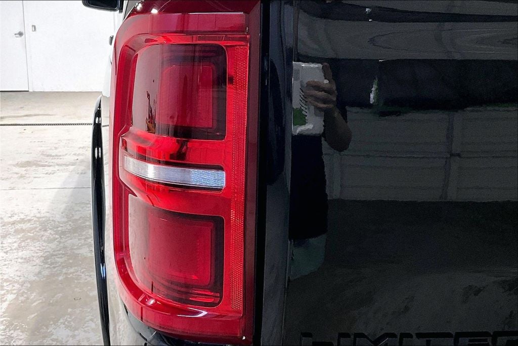 2026 RAM Ram 1500 RAM 1500 LIMITED CREW CAB 4X4 5'7' BOX