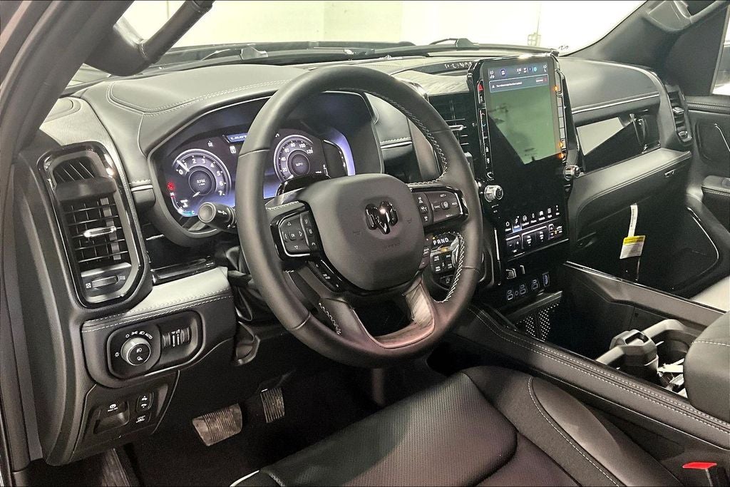 2026 RAM Ram 1500 RAM 1500 LIMITED CREW CAB 4X4 5'7' BOX