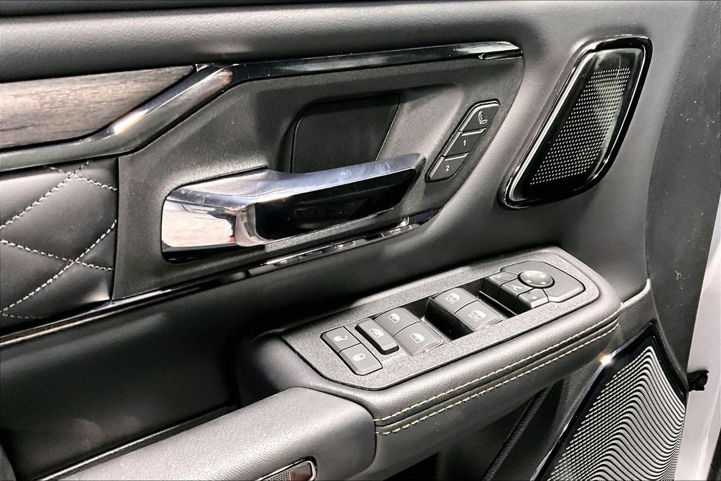 2026 RAM Ram 1500 RAM 1500 LIMITED CREW CAB 4X4 5'7' BOX