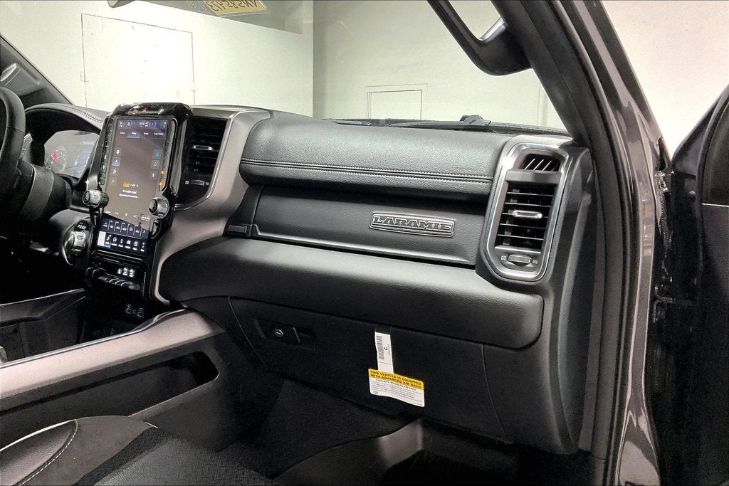 2027 RAM Ram 1500 RAM 1500 LARAMIE CREW CAB 4X4 5'7' BOX