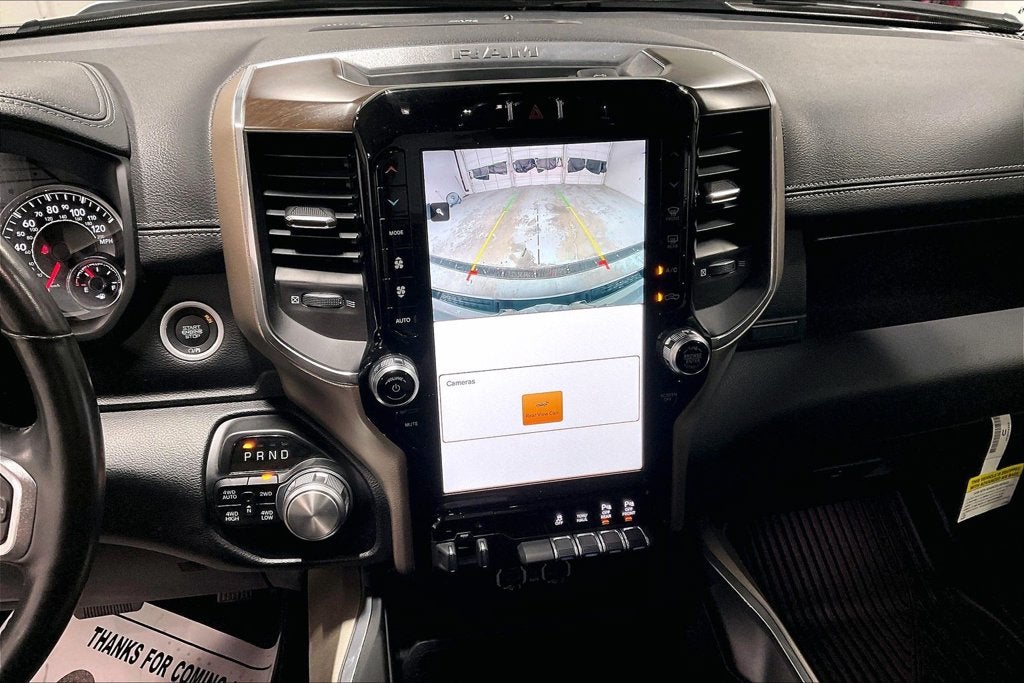 2022 RAM 1500 Laramie Crew Cab 4x4 5'7' Box