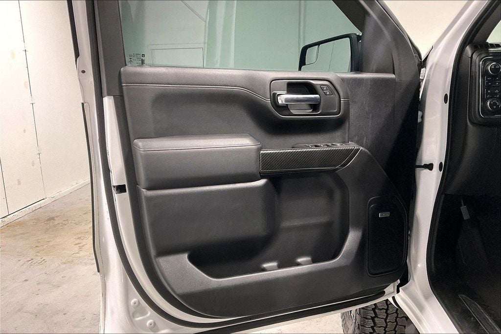 2020 Chevrolet Silverado 1500 4WD Crew Cab Short Bed RST