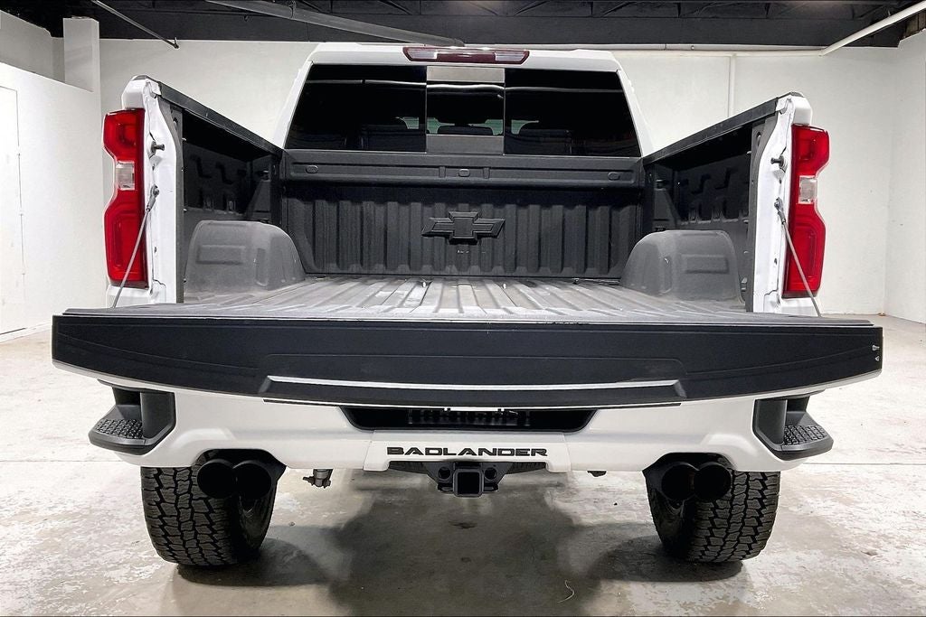2020 Chevrolet Silverado 1500 4WD Crew Cab Short Bed RST