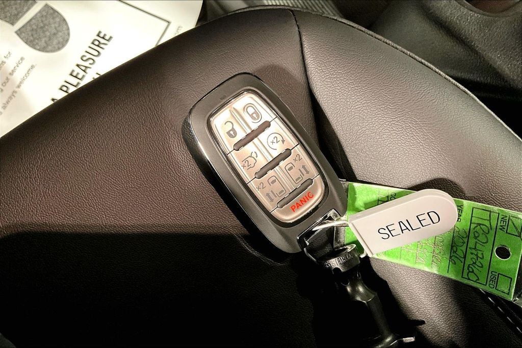 2026 Chrysler Pacifica PACIFICA SELECT