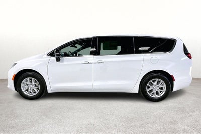 2026 Chrysler Voyager VOYAGER LX