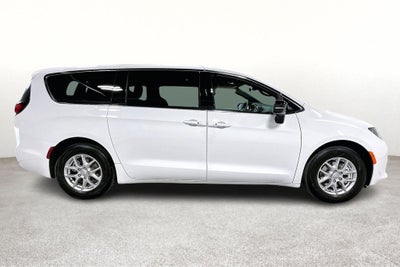 2026 Chrysler Voyager VOYAGER LX