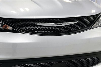 2026 Chrysler Voyager VOYAGER LX