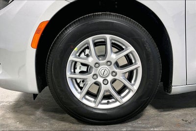 2026 Chrysler Voyager VOYAGER LX