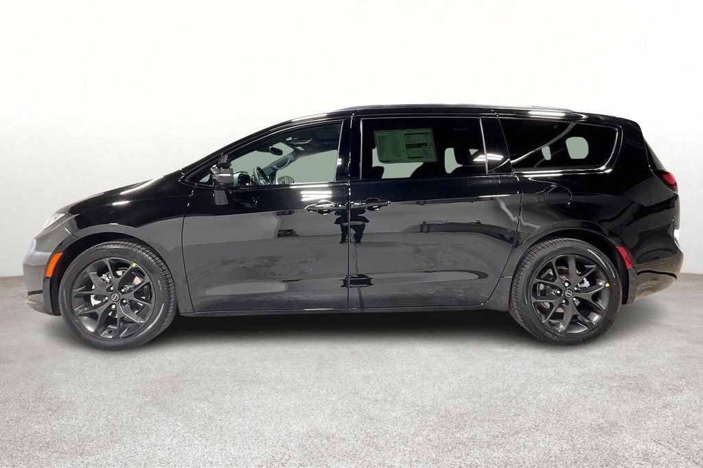 2026 Chrysler Pacifica PACIFICA LIMITED