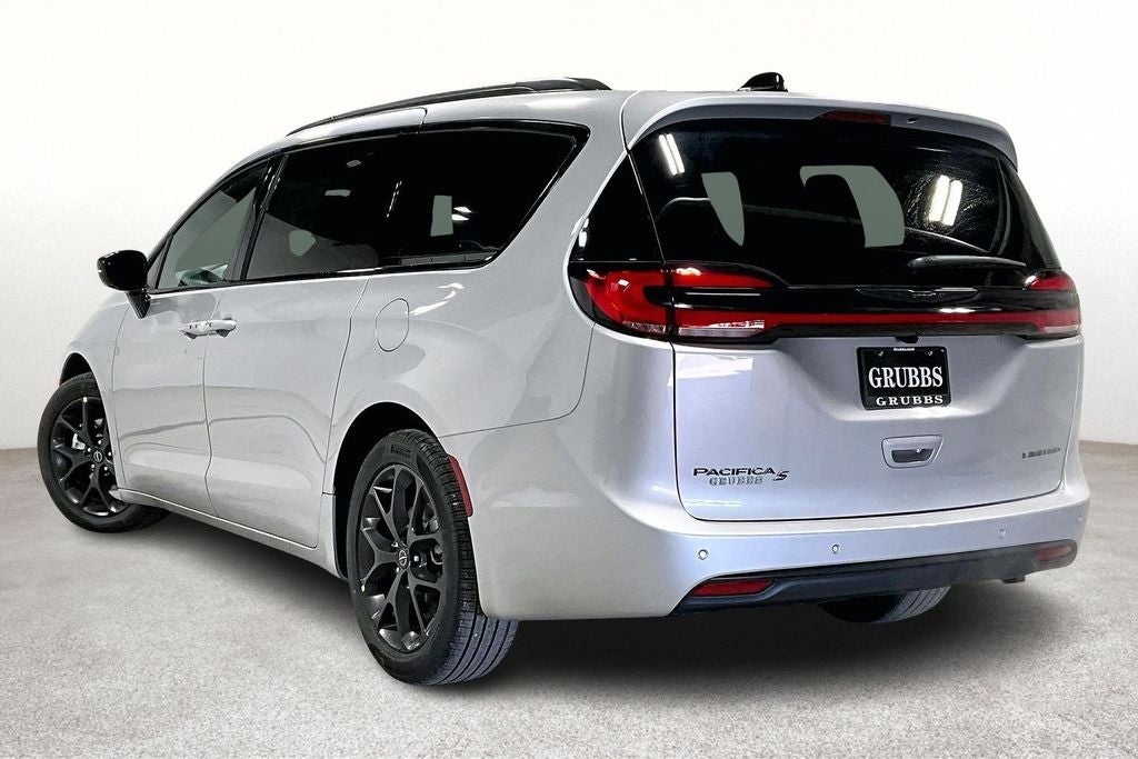 2026 Chrysler Pacifica PACIFICA LIMITED
