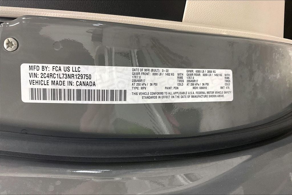 2022 Chrysler Pacifica Hybrid Touring L