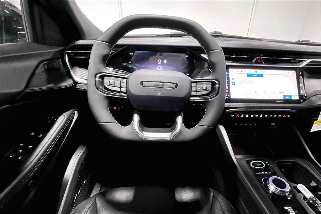 2026 Jeep Cherokee CHEROKEE OVERLAND 4X4