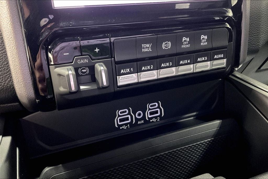 2026 RAM 3500 Big Horn Crew Cab 4x4 6'4' Box