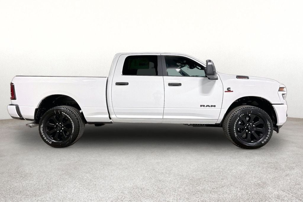 2026 RAM 3500 Big Horn Crew Cab 4x4 6'4' Box