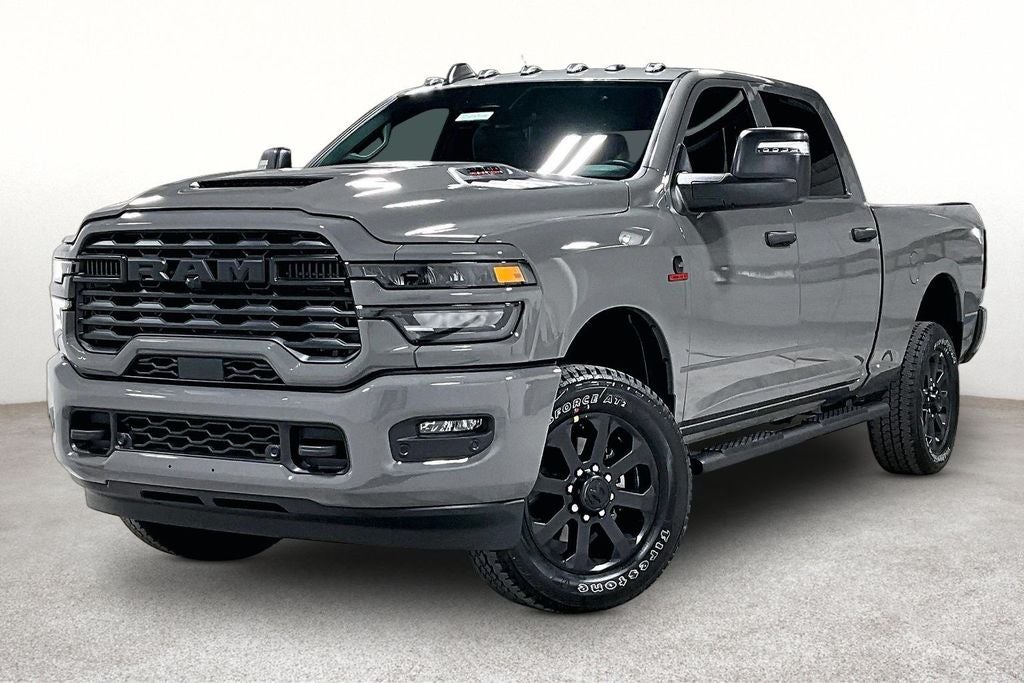 2026 RAM Ram 2500 RAM 2500 BLACK EXPRESS CREW CAB 4X4 6'4' BOX
