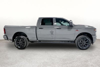 2026 RAM Ram 2500 RAM 2500 BLACK EXPRESS CREW CAB 4X4 6'4' BOX