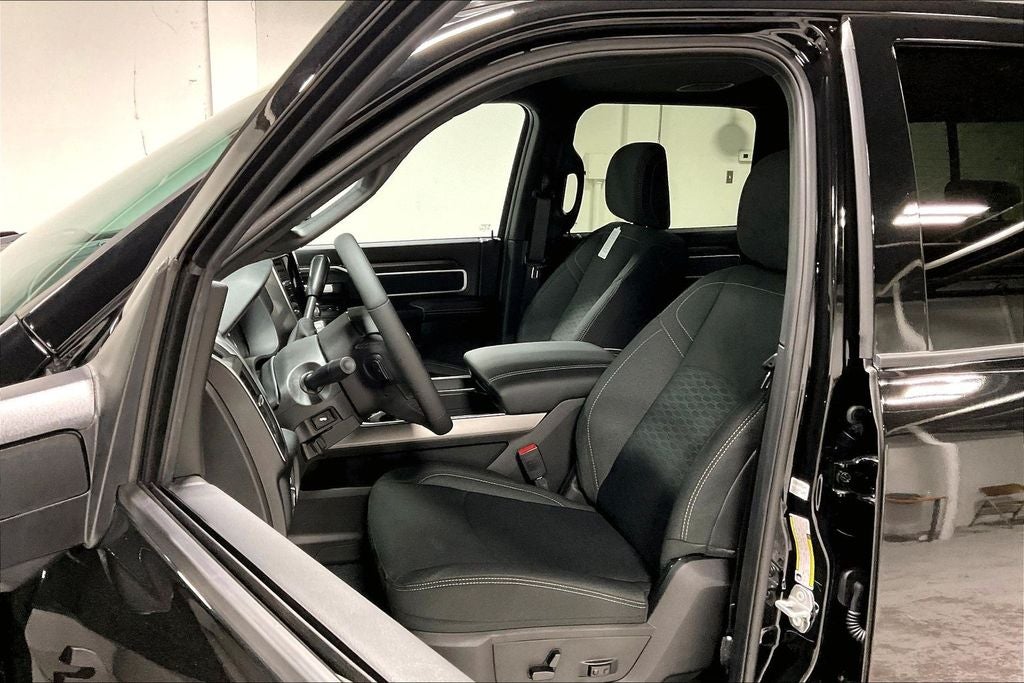 2026 RAM 2500 Big Horn Crew Cab 4x4 6'4' Box