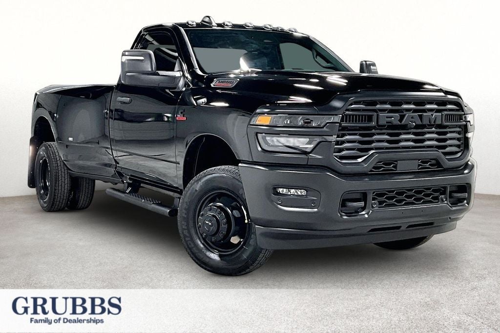 2026 RAM Ram 3500 RAM 3500 TRADESMAN REGULAR CAB 4X4 8' BOX