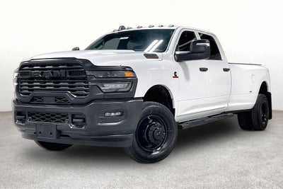 2027 RAM Ram 3500 RAM 3500 TRADESMAN CREW CAB 4X4 8' BOX