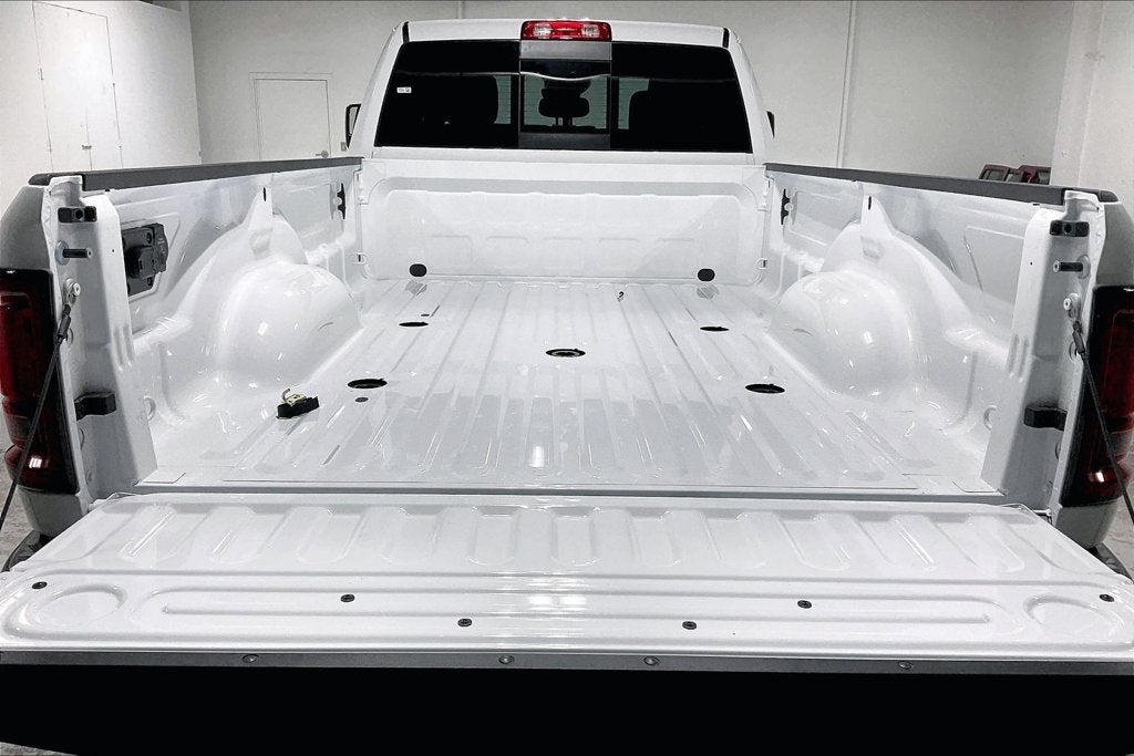 2027 RAM Ram 3500 RAM 3500 TRADESMAN CREW CAB 4X4 8' BOX
