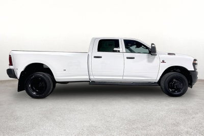 2027 RAM Ram 3500 RAM 3500 TRADESMAN CREW CAB 4X4 8' BOX