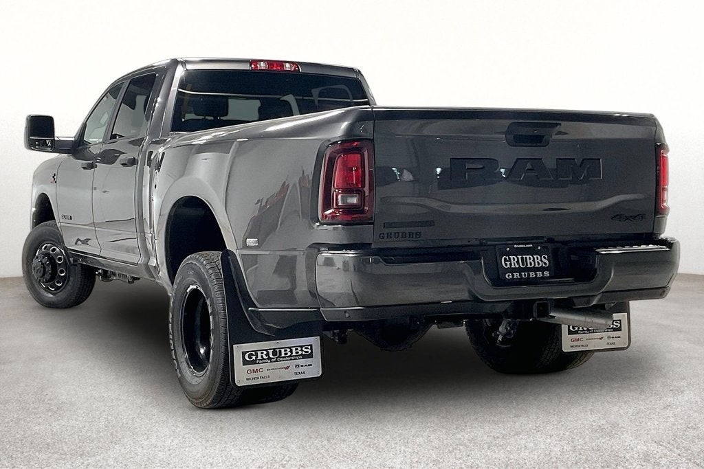 2026 RAM Ram 3500 RAM 3500 BIG HORN CREW CAB 4X4 8' BOX