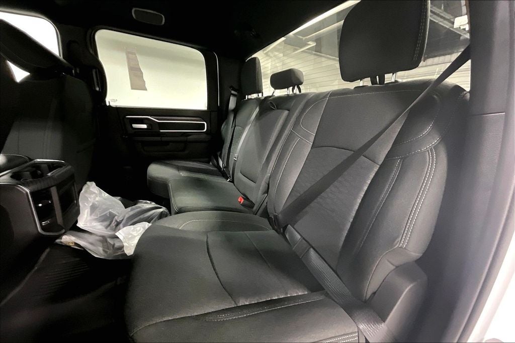 2026 RAM 3500 Big Horn Crew Cab 4x4 8' Box