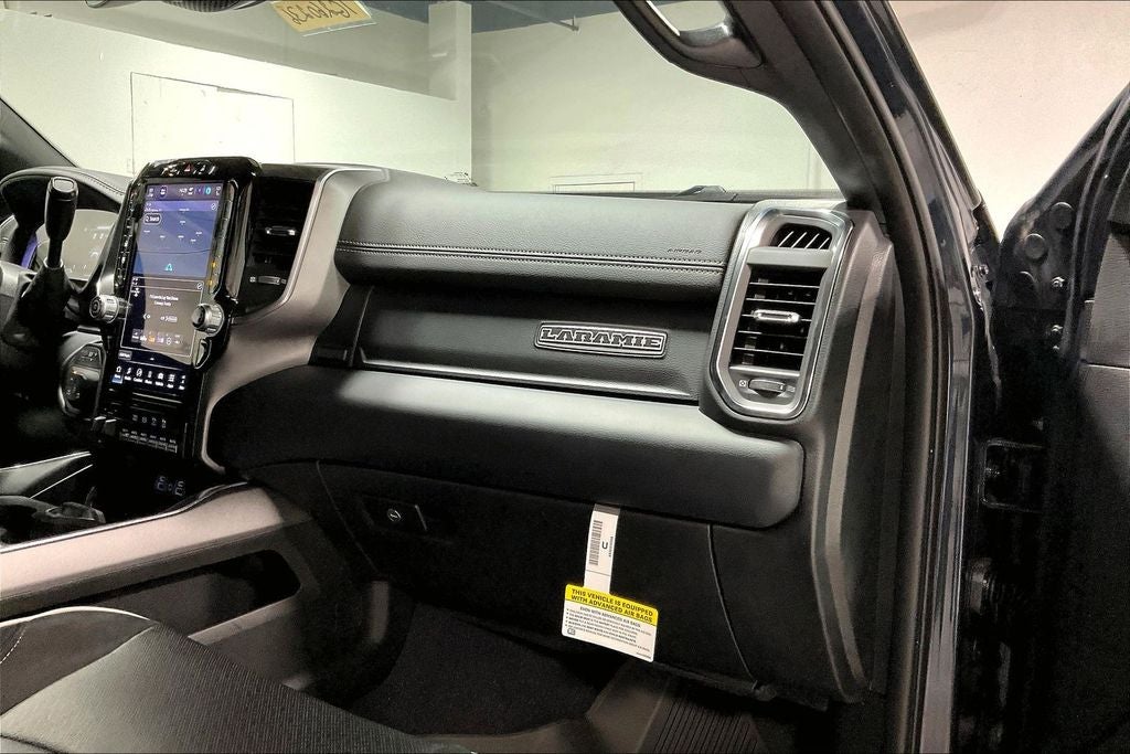 2026 RAM Ram 3500 RAM 3500 LARAMIE CREW CAB 4X4 8' BOX