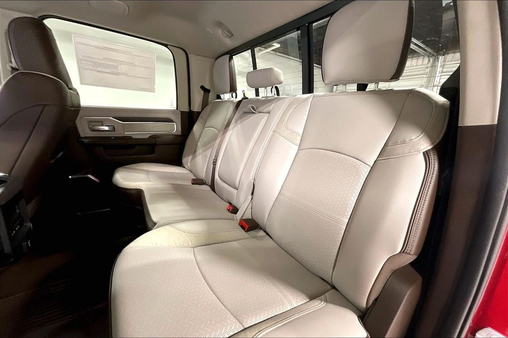 2026 RAM Ram 3500 RAM 3500 LARAMIE CREW CAB 4X4 8' BOX