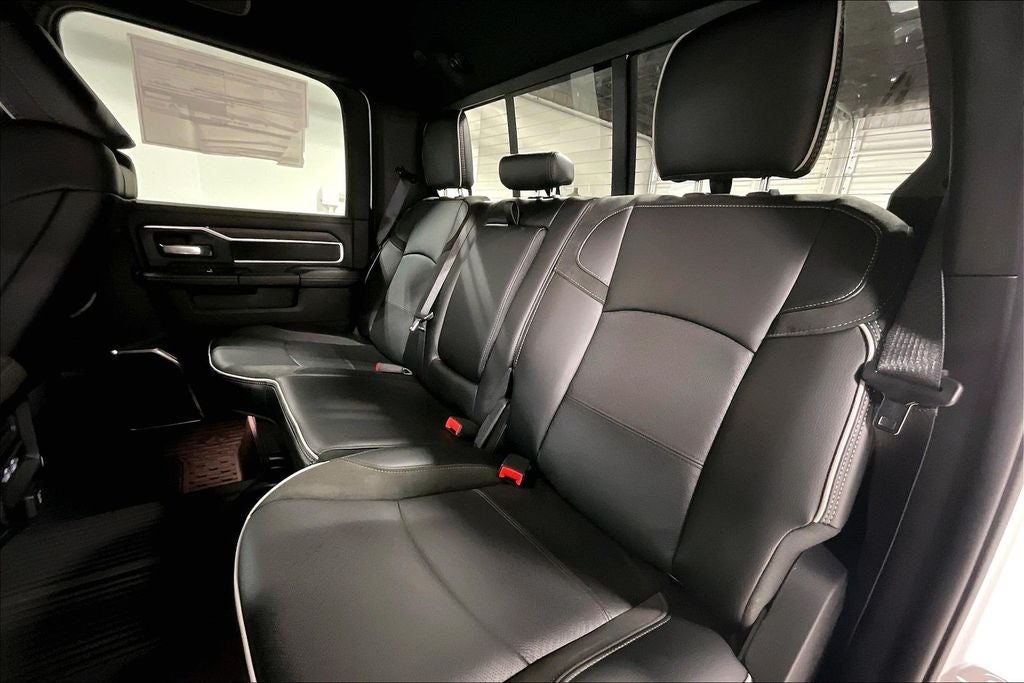 2026 RAM Ram 3500 RAM 3500 LARAMIE CREW CAB 4X4 8' BOX