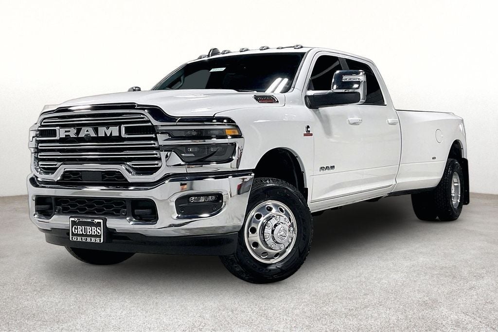 2026 RAM Ram 3500 RAM 3500 LARAMIE CREW CAB 4X4 8' BOX