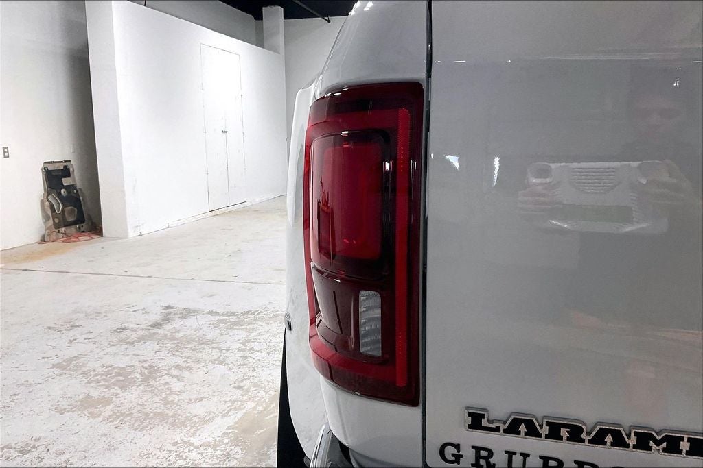 2026 RAM Ram 3500 RAM 3500 LARAMIE CREW CAB 4X4 8' BOX