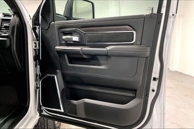 2026 RAM Ram 3500 RAM 3500 LARAMIE CREW CAB 4X4 8' BOX