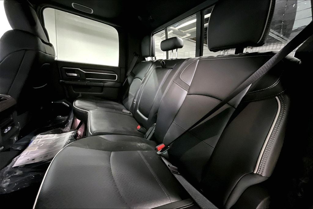 2026 RAM Ram 3500 RAM 3500 LARAMIE CREW CAB 4X4 8' BOX