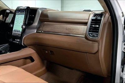 2020 RAM 3500 Laramie Longhorn Crew Cab 4x4 8' Box