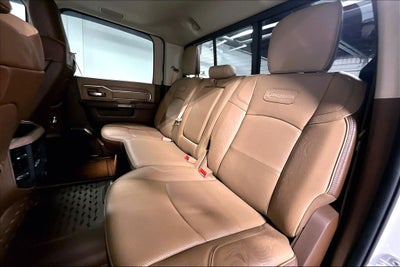 2020 RAM 3500 Laramie Longhorn Crew Cab 4x4 8' Box