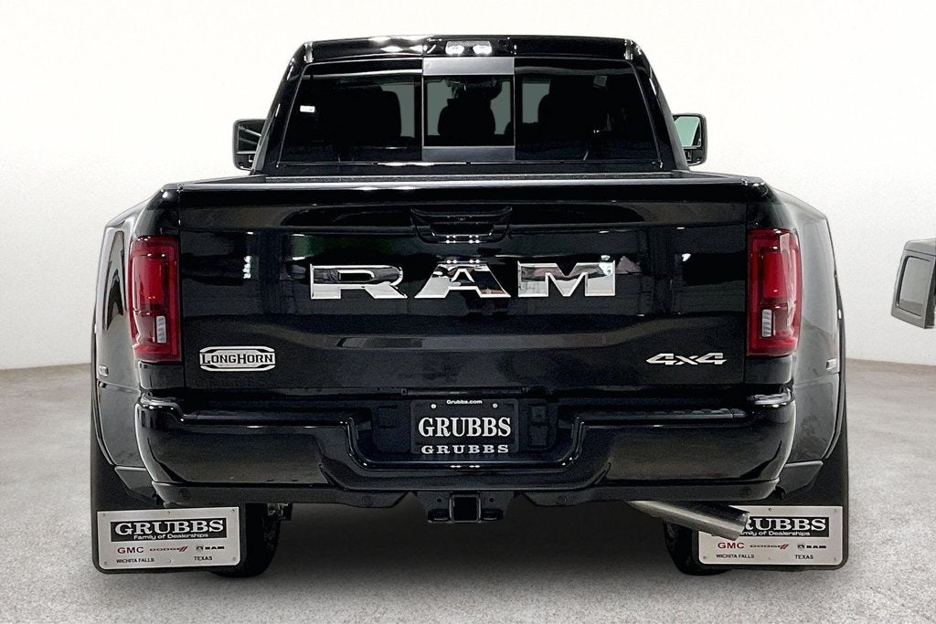 2027 RAM Ram 3500 RAM 3500 LIMITED LONGHORN MEGA CAB 4X4 6'4' BOX