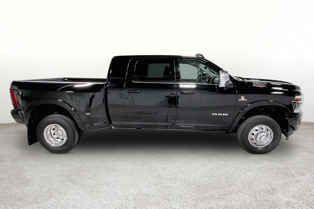 2027 RAM Ram 3500 RAM 3500 LIMITED LONGHORN MEGA CAB 4X4 6'4' BOX