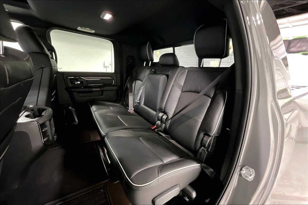 2026 RAM Ram 3500 RAM 3500 LIMITED MEGA CAB 4X4 6'4' BOX