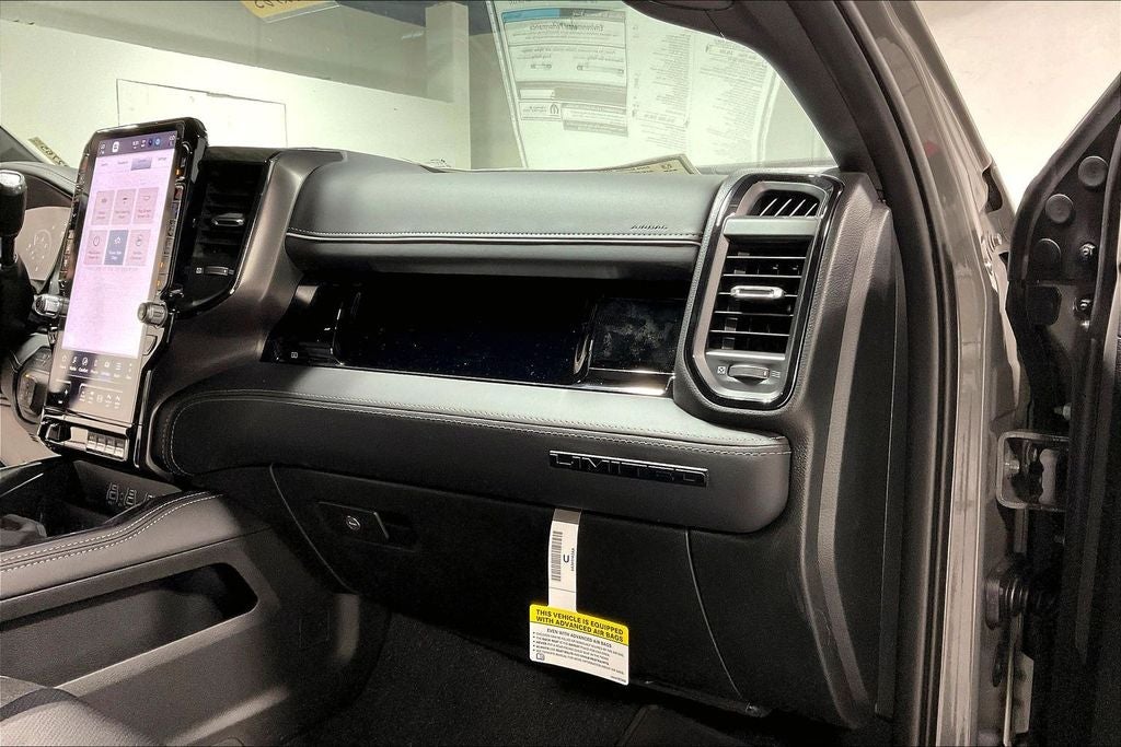 2026 RAM Ram 3500 RAM 3500 LIMITED CREW CAB 4X4 8' BOX