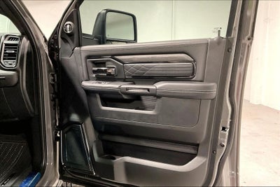 2026 RAM Ram 3500 RAM 3500 LIMITED CREW CAB 4X4 8' BOX