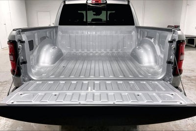 2027 RAM Ram 1500 RAM 1500 EXPRESS CREW CAB 4X4 5'7' BOX