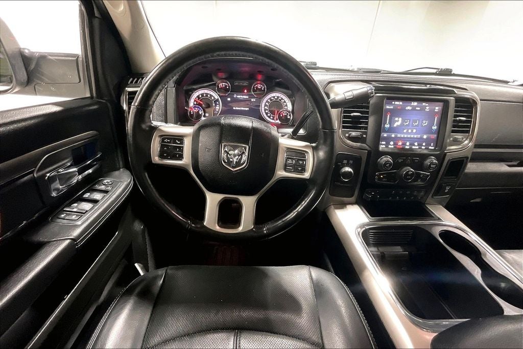 2018 RAM 2500 Laramie Crew Cab 4x4 6'4' Box